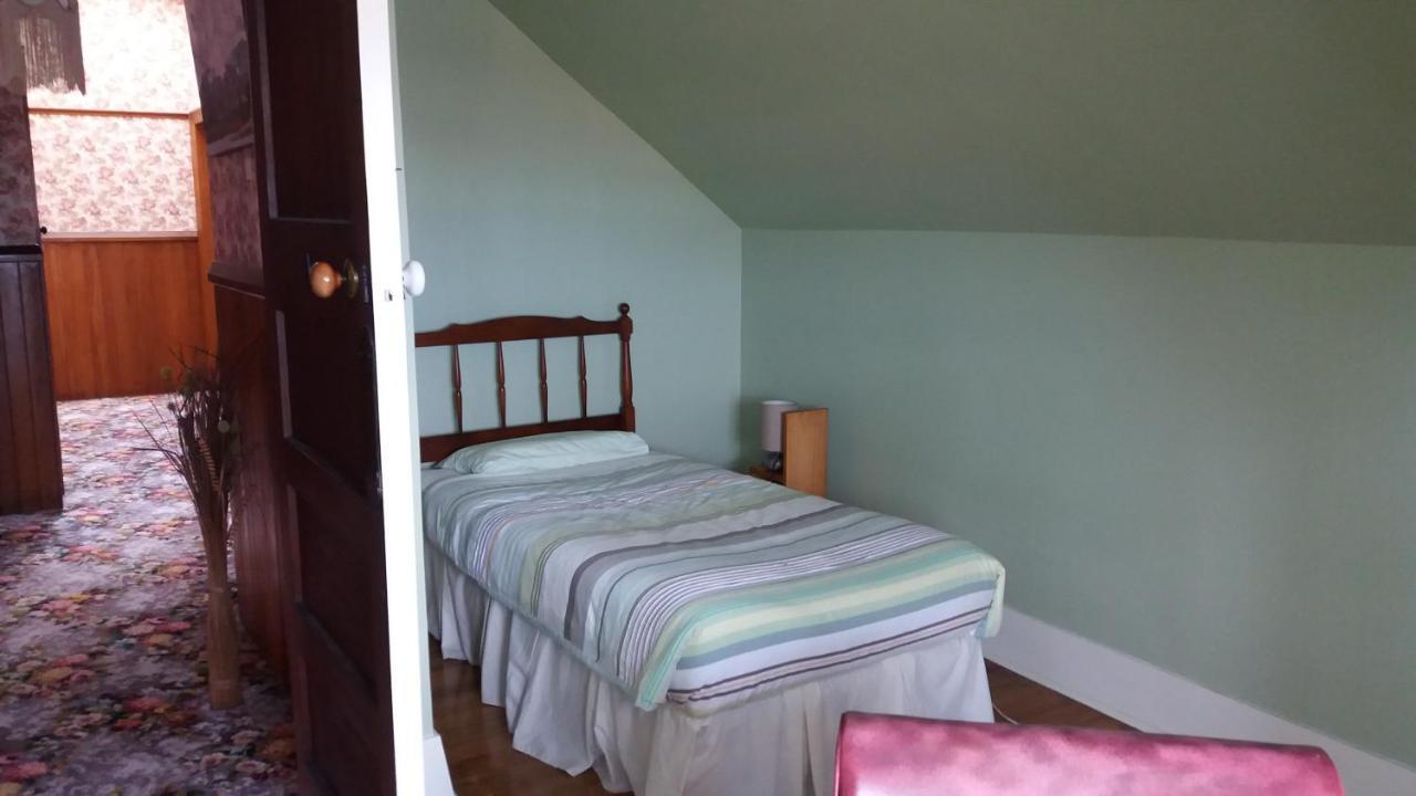Chimneys B&B 오아마루 외부 사진