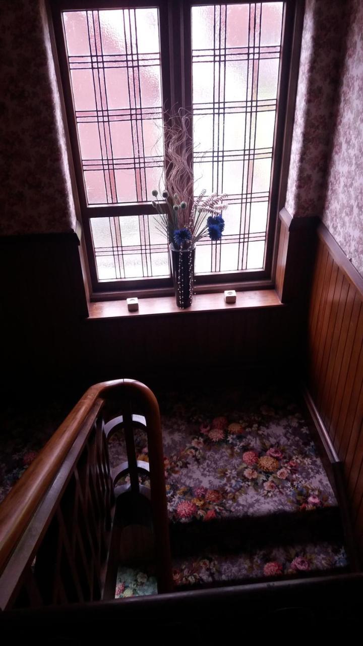 Chimneys B&B 오아마루 외부 사진